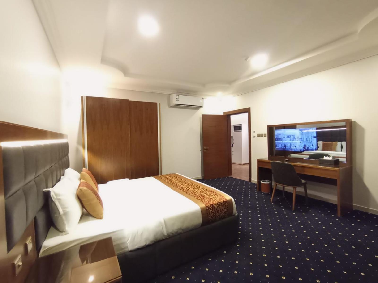 Almasem Serviced Apartments -Exit 5 Эр-Рияд Номер фото